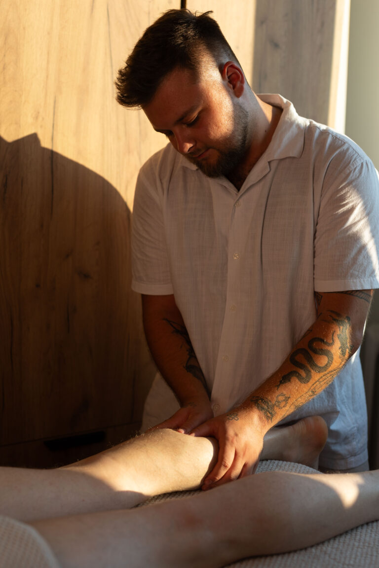 Max Massage